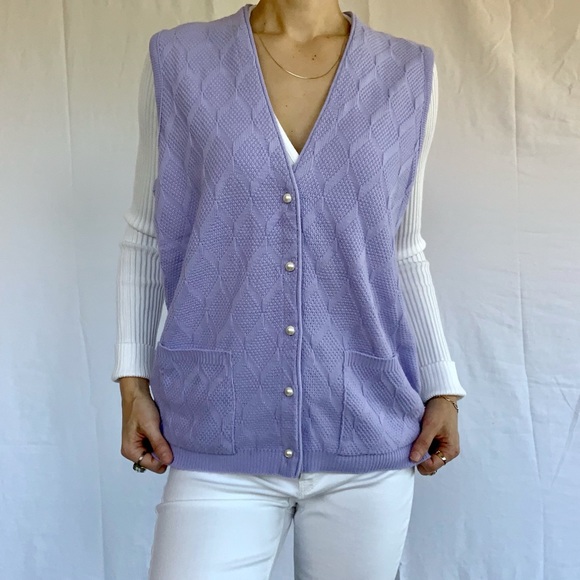 SOLD ❌ Knitted vest vintage pearl buttons size M light purple - Picture 14 of 16
